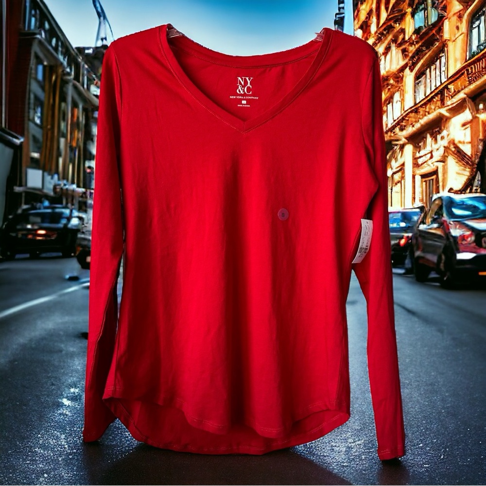 New York & Co 100% Cotton Red V-Neck Long Sleeve T-Shirt - Small - NWT